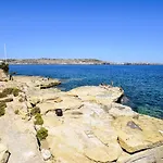 Blue Harbour Seafront: Panoramic Sea View St. Paul's Bay