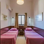 Blue Harbour Seafront: Panoramic Sea View Apartment *