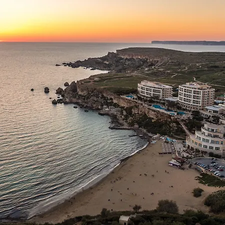 Blue Harbour Seafront 3 Bedroom Apartment, With Spectacular Sea Views From Terrace - By Getawaysmalta