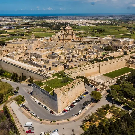Blue Harbour Seafront 3 Bedroom Apartment, With Spectacular Sea Views From Terrace - By Getawaysmalta Appartement San Pawl il-Baħar