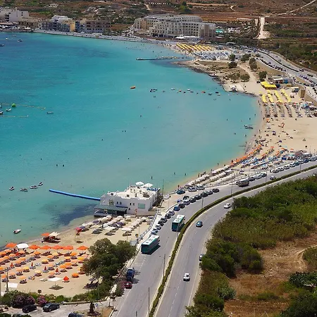 Blue Harbour Seafront 3 Bedroom Apartment, With Spectacular Sea Views From Terrace - By Getawaysmalta * 세인트폴스베이