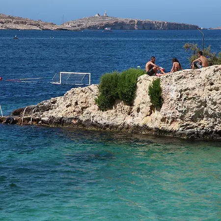 Blue Harbour Seafront 3 Bedroom Apartment, With Spectacular Sea Views From Terrace - By Getawaysmalta * San Pawl il-Baħar