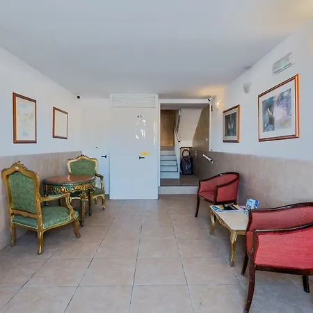 Apartment Blue Harbour Seafront: Panoramic Sea View