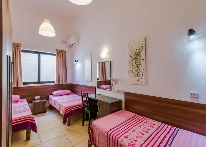 Blue Harbour Seafront 3 Bedroom Apartment, With Spectacular Sea Views From Terrace - By Getawaysmalta Appartamento St. Paul's Bay