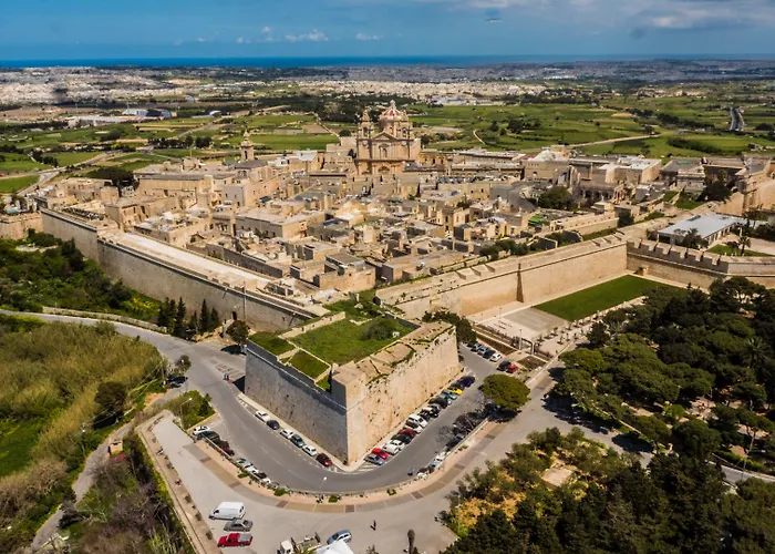 Blue Harbour Seafront 3 Bedroom Apartment, With Spectacular Sea Views From Terrace - By Getawaysmalta Appartamento St. Paul's Bay