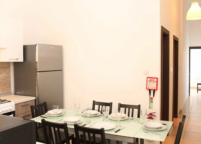 Blue Harbour Seafront 3 Bedroom Apartment, With Spectacular Sea Views From Terrace - By Getawaysmalta *