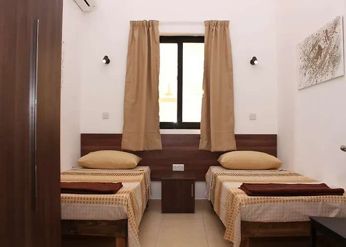 Blue Harbour Seafront 3 Bedroom Apartment, With Spectacular Sea Views From Terrace - By Getawaysmalta *