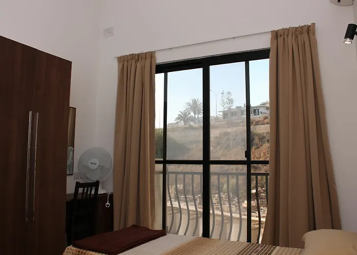 Blue Harbour Seafront 3 Bedroom Apartment, With Spectacular Sea Views From Terrace - By Getawaysmalta 아파트 *